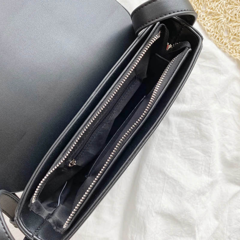 Новинка 2020 Маленькая женская сумка дизайнерская простая с клапаном шикарная на