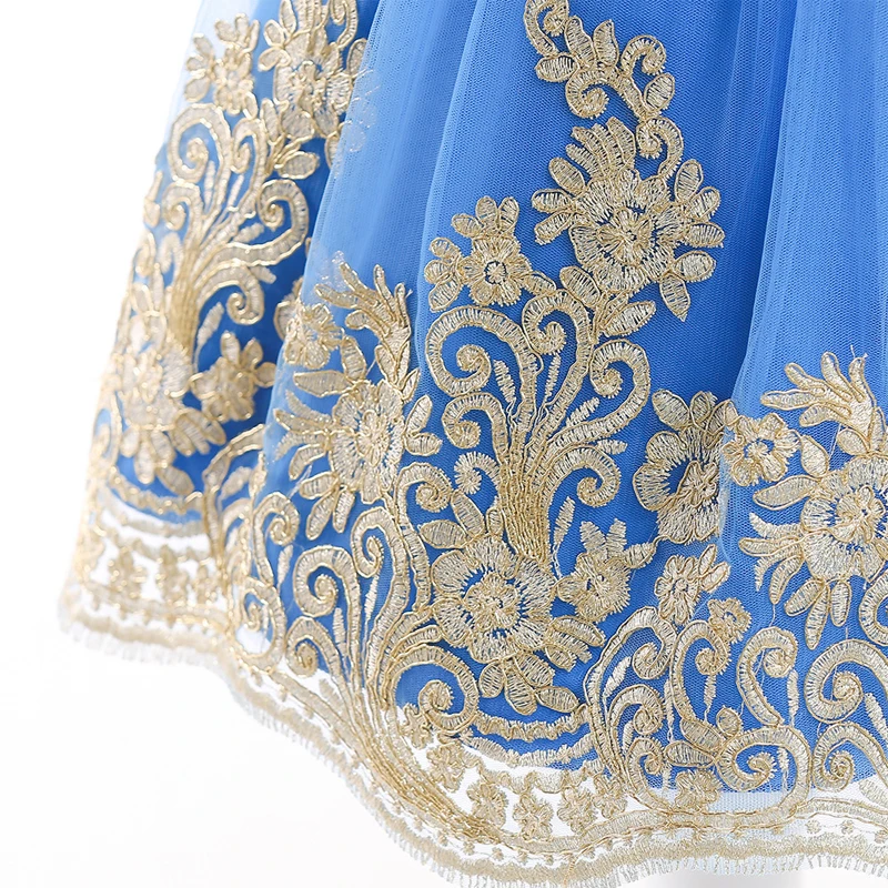 Детское платье с вышивкой на Возраст 3-10 лет | Детская одежда и обувь