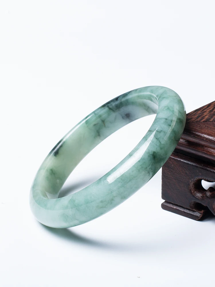 

Zheru Pure Natural Burma Jade A-Class Carved 54-62mm Green Jade Bracelet Exquisite Bracelet Send Certificate