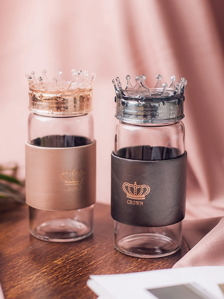 Креативная стеклянная бутылка для воды в виде короны 320 мл антиожогов парная