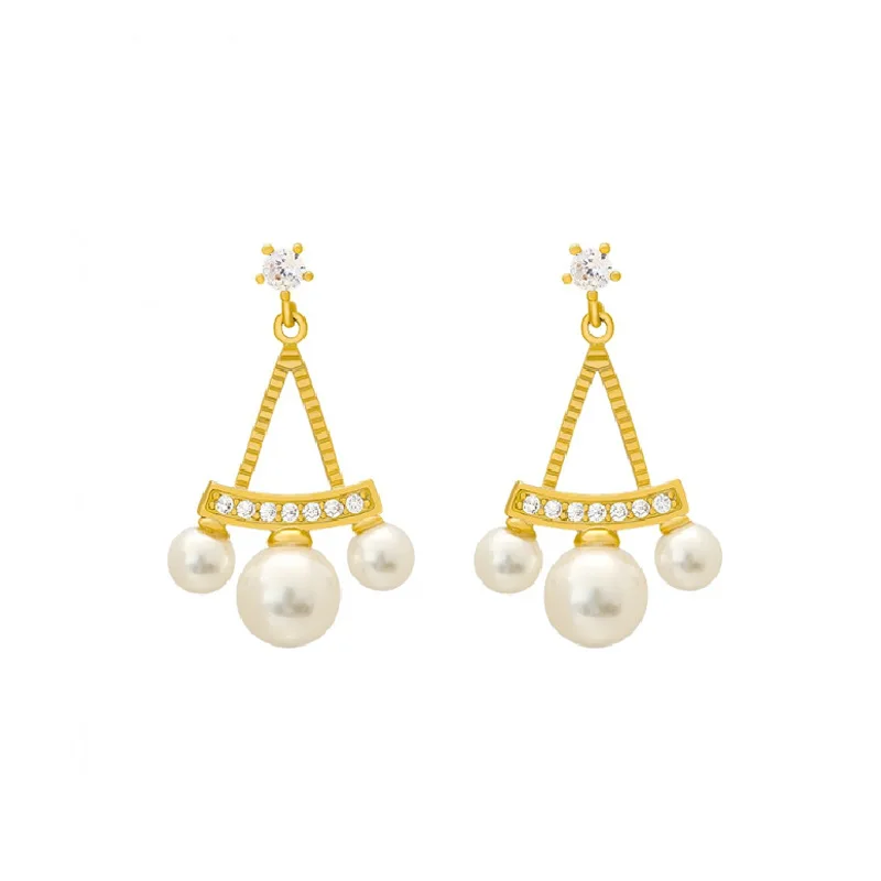 

Triangle pearl new style simple and micro inlaid small earrings