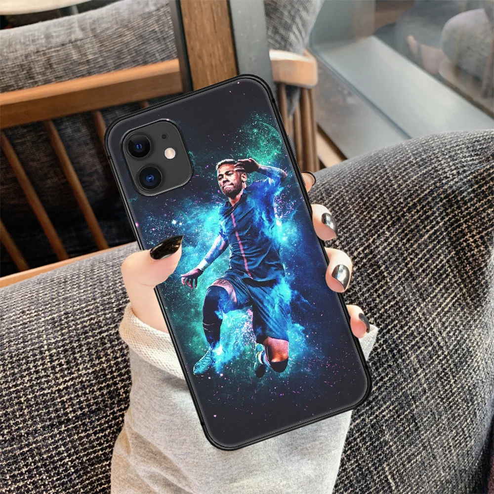 

Football star Neymar Phone Case Cover Hull For iphone 5 5s se 2020 6 6s 7 8 12 mini plus X XS XR 11 PRO MAX Black Bumper Pretty