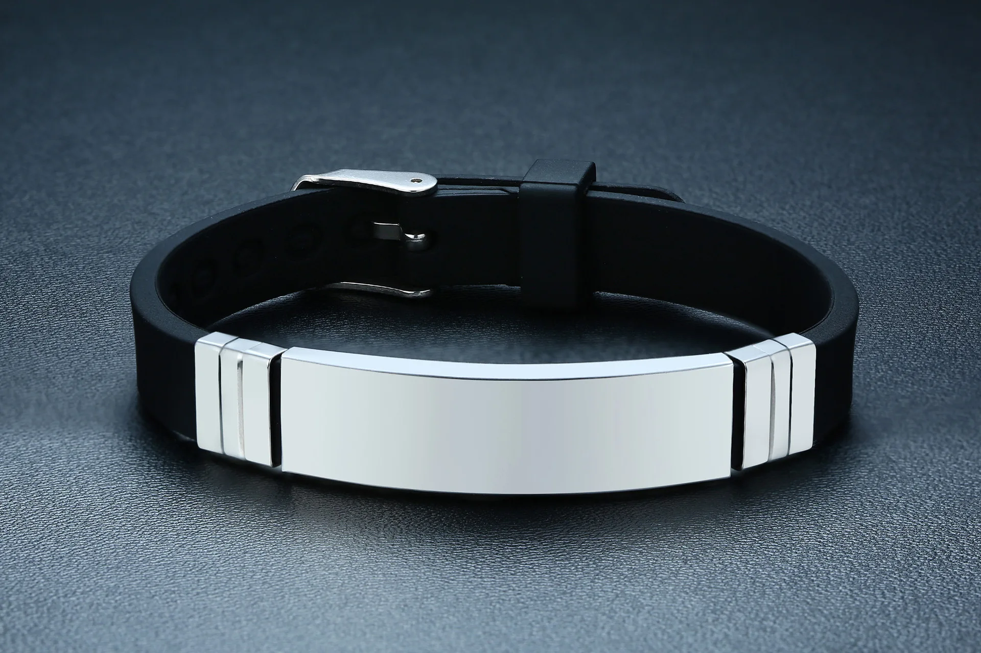 

QWC CCN104 new arrival Find jewelry for women birthday gift best selling silver bracelet lover bracelet about 17cm size