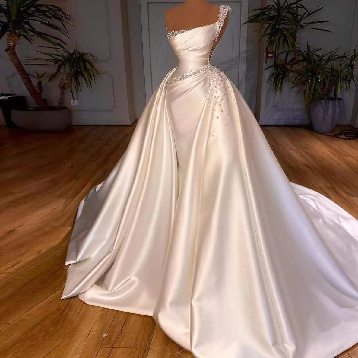 

Белое Элегантное свадебное платье, атласное платье с бисером, блестками, на одно плечо, в пол, роскошное свадебное платье-русалка, свадебное платье