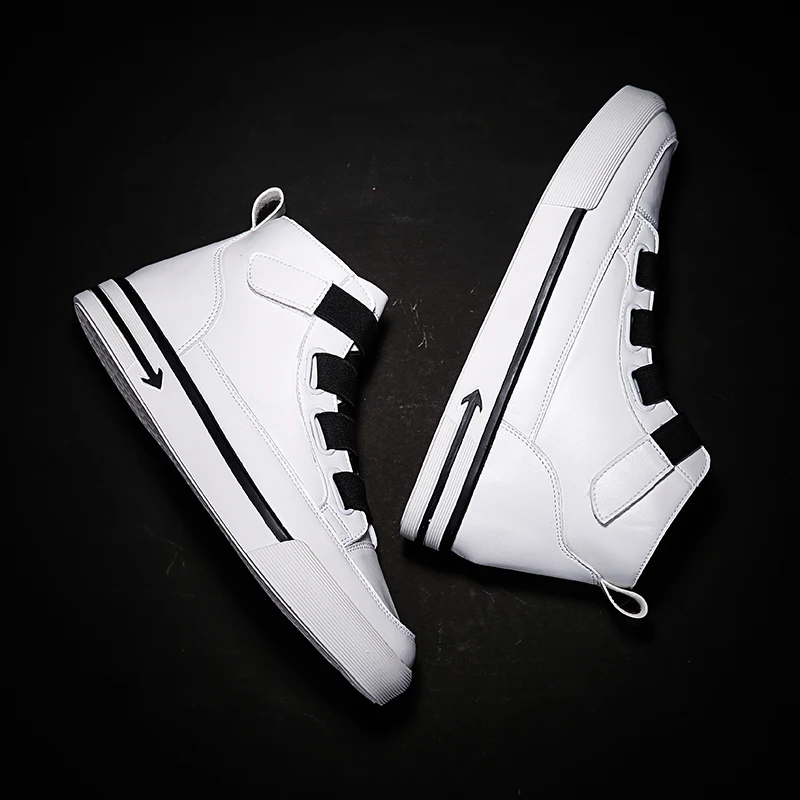 

Men Casual Skateboarding Shoes High Top Sneakers Sports Shoes Men Outdoor Breathable Walking Shoes Street Shoes Chaussure Homme