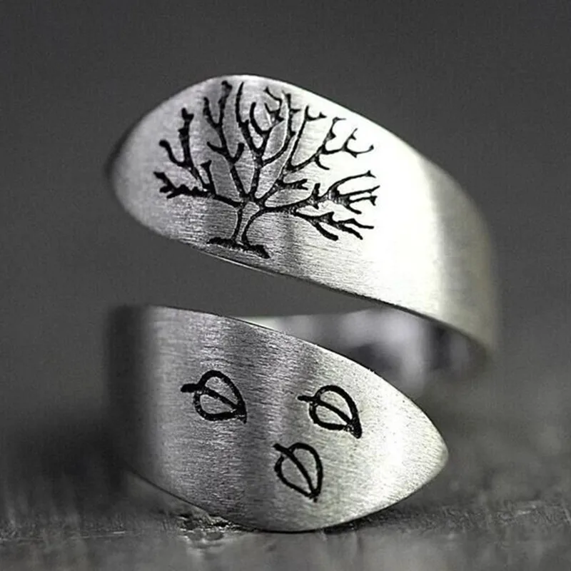 

2023Couples Matching Gothic Accessories Men's Woman's Ring Rotating Spiral Silver Leaf Ring Korean Fashion Jewelry Anillos