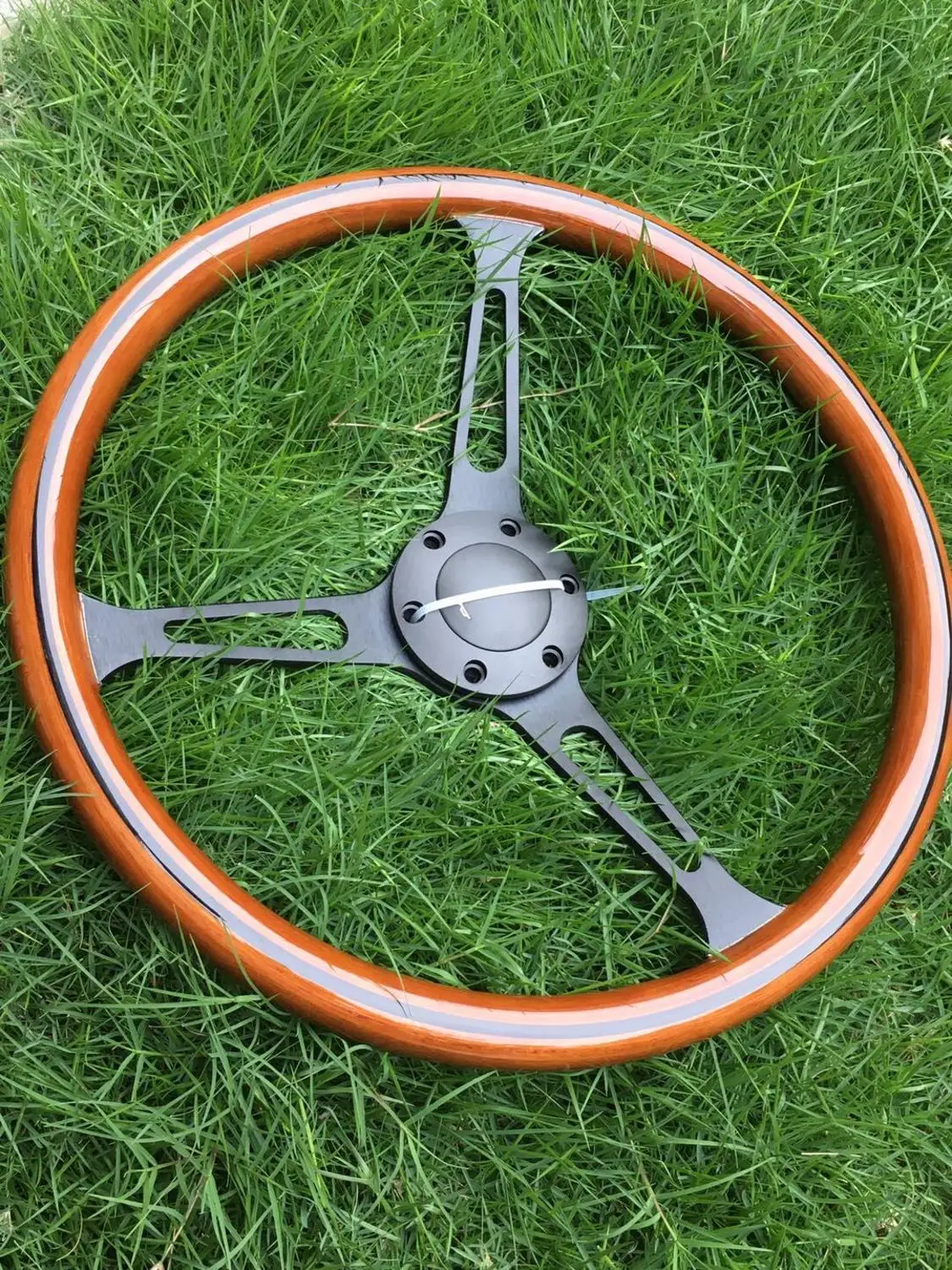 

15 inch 38cm Steering Wheel racing car steering wheel Classic Wood Grain 3 Spoke Black Center