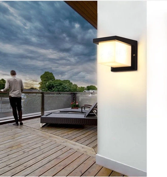 Светодиодный современный уличный водонепроницаемый настенный светильник для