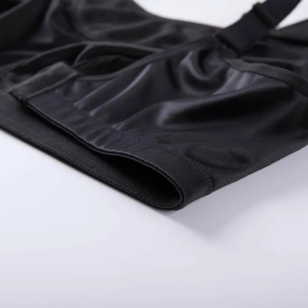 Бюстгальтер женский ударопрочный без косточек с полным покрытием черного цвета