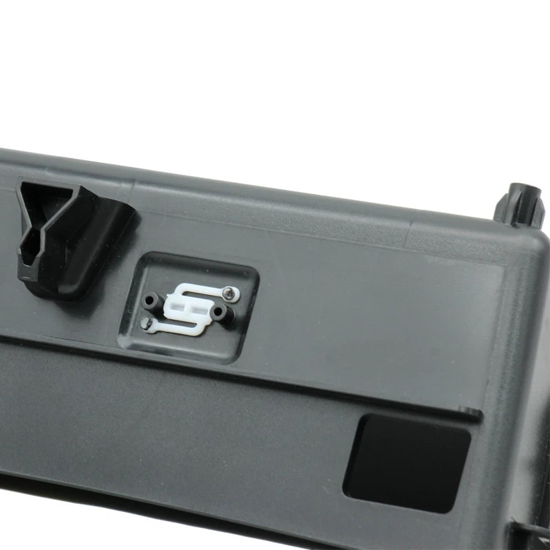 

QI Fast Charging Smartphone Wireless Car Charger for Mercedes-Benz GL/GLE/GLS/ML 14-18