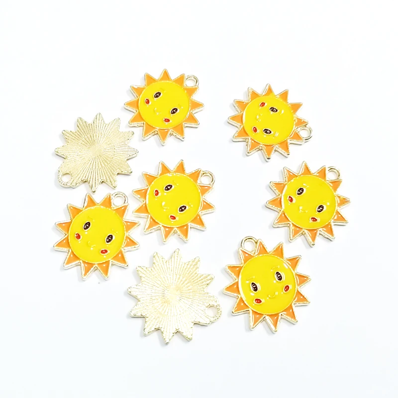 Оптовая продажа новейшие маленькие эмалевые Подвески с улыбающимся солнцем 20 мм