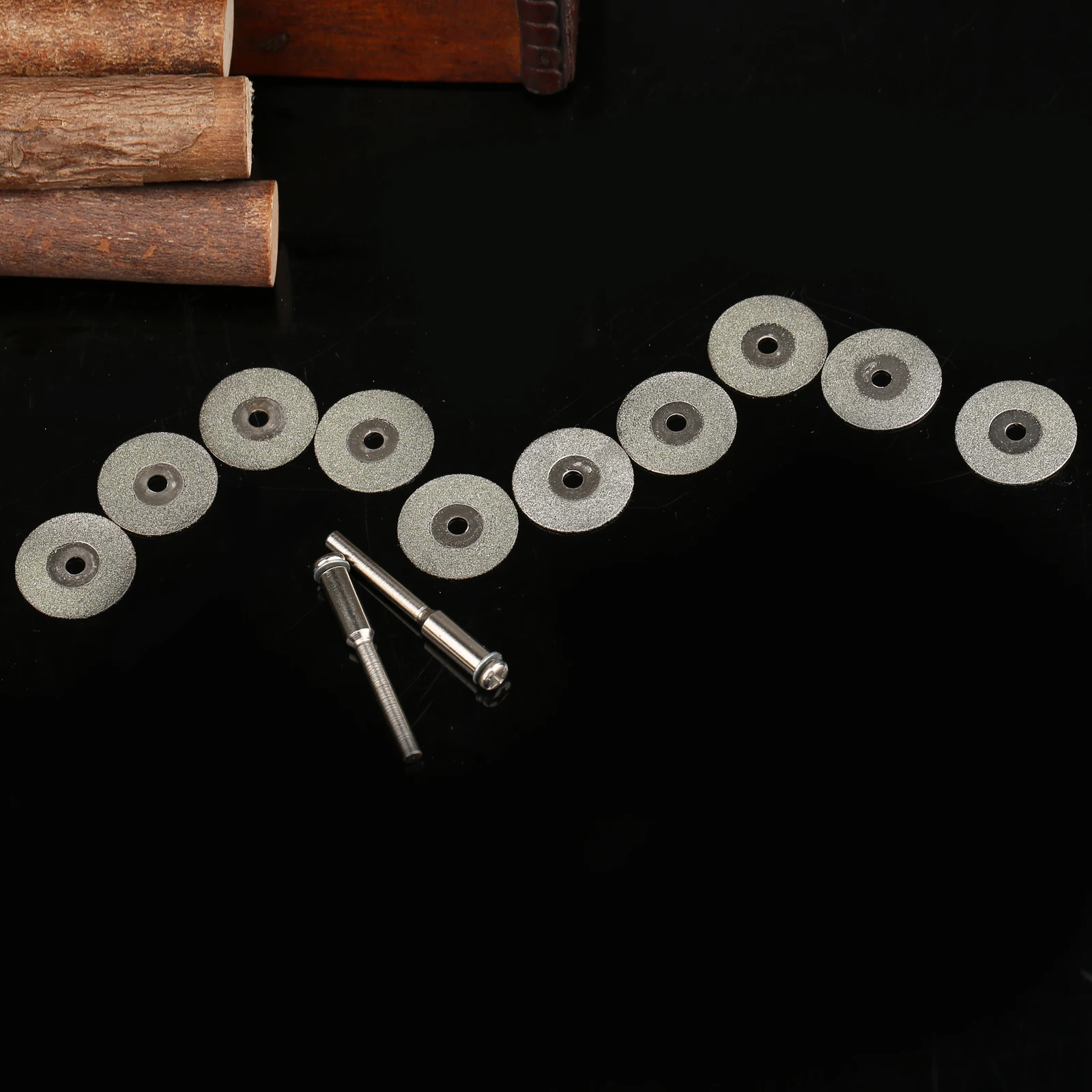 10 шт. 18 мм углеродного глушитель выхлопной трубы Сталь Алмазное покрытие