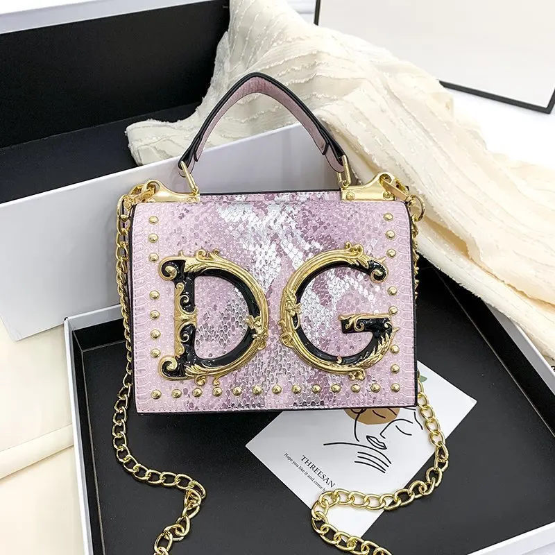 

Women Bag Popular Snake Pattern Handbag European and American Fashion Small Square Bag Letter Versatile Shoulder Messenger Bag
