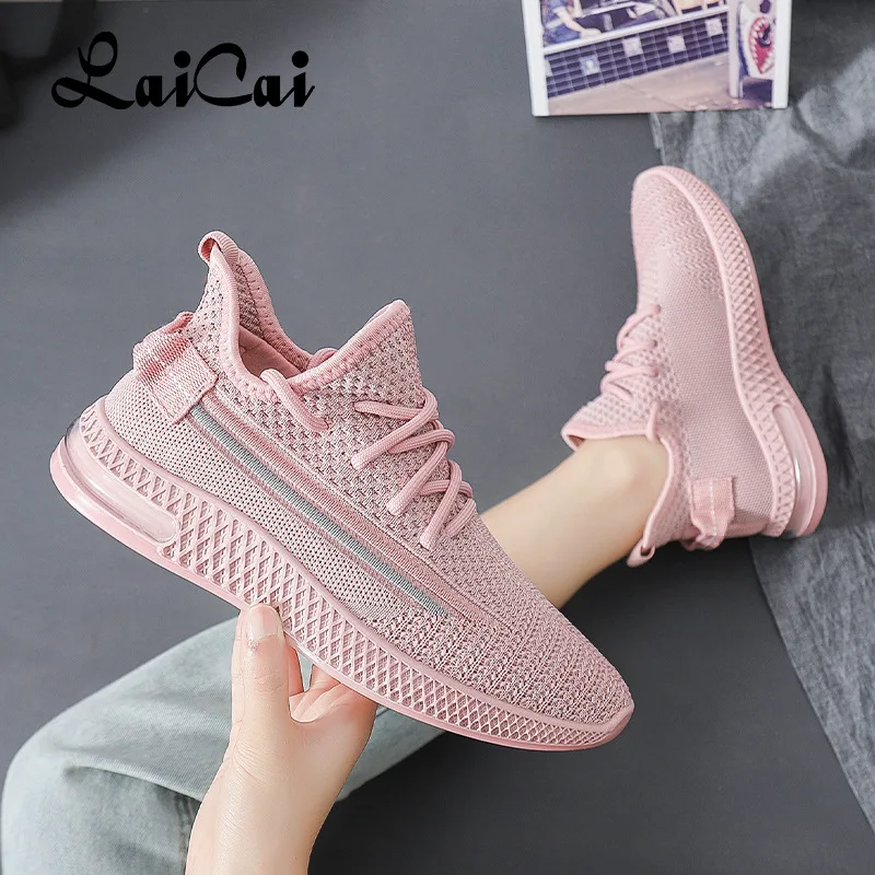 

Women's Sports Shoes 2021 New Fashion Spring Lightweight Soft Sole Trendy Sports Casual Running Shoes Internet Hot White Shoes