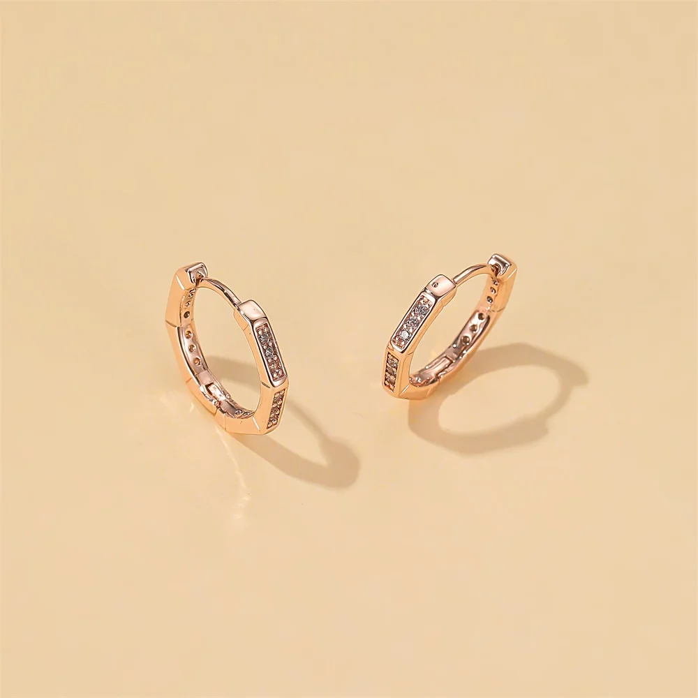 

Cold style inlaid zircon polygonal earrings, simple geometric earrings, women's temperament, trendy fashion earrings wholesale