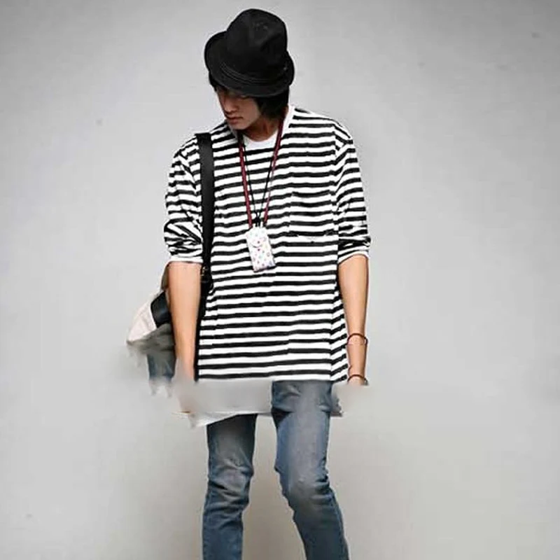 Корейская версия взрывобезопасной длинной черно белой футболки с длинным