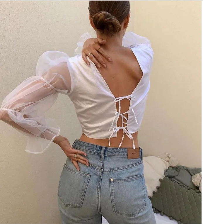 Блузка женская сетчатая с пышными рукавами белый облегающий топ бантом и