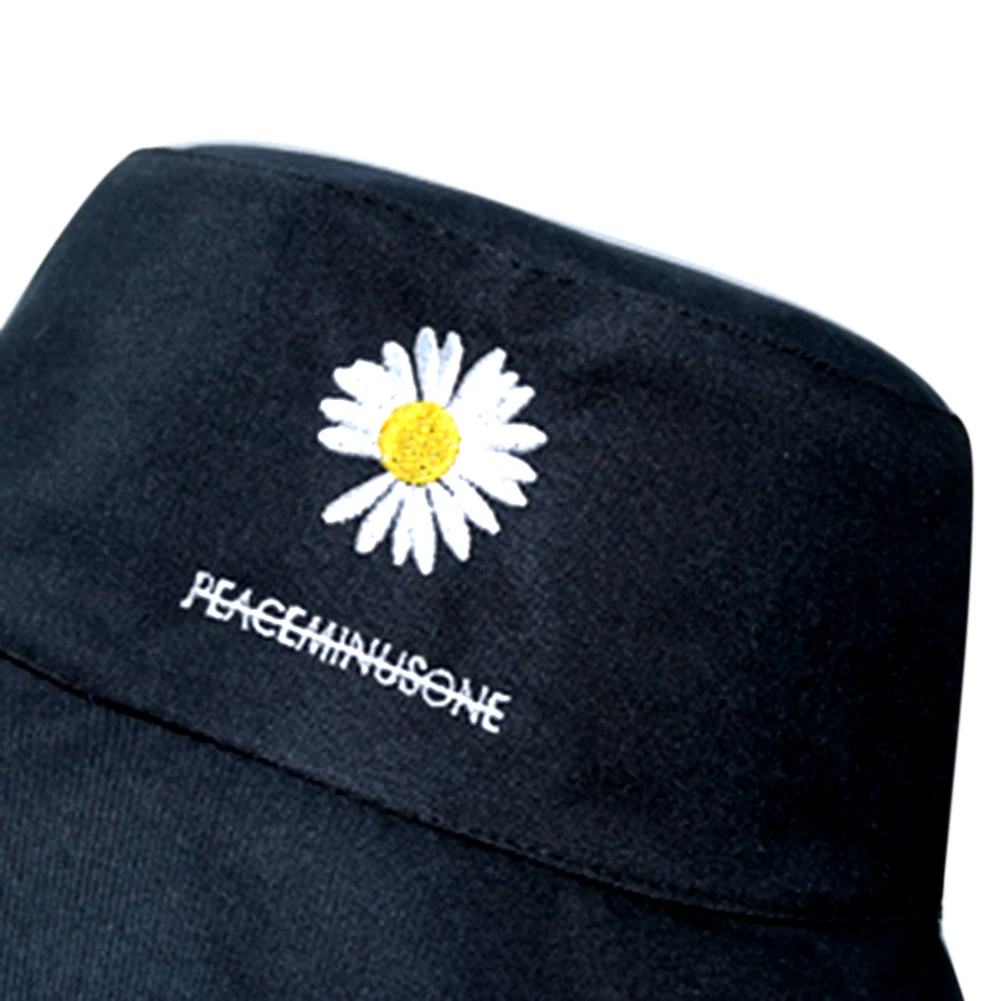 

Fashion Marguerite Embroidered Anti Sun Wide Brim Reversible Bucket Hat Cap
