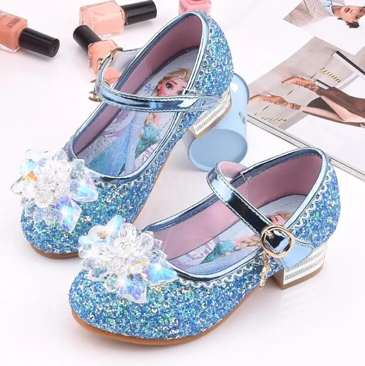 Новинка Кожаные туфли с героями мультфильмов для девочек Детские тонкие