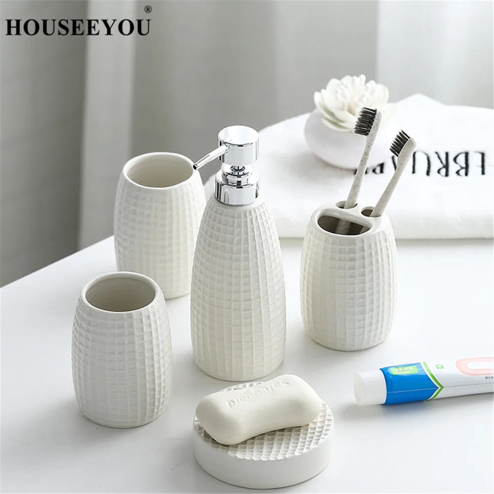 Креативный набор аксессуаров для ванной комнаты в скандинавском стиле черный