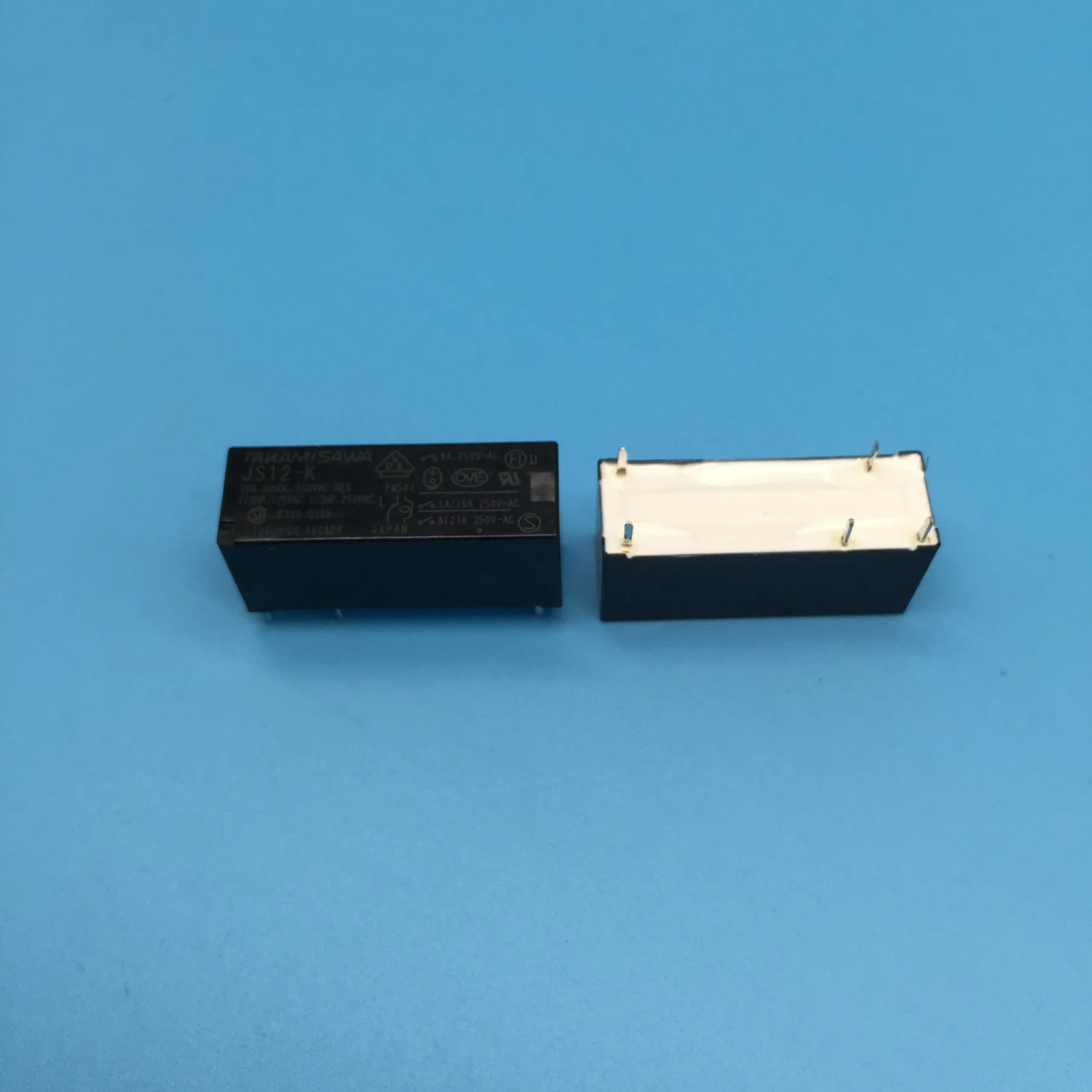 Реле JS12-K 12VDC 5pin 8A 250VAC