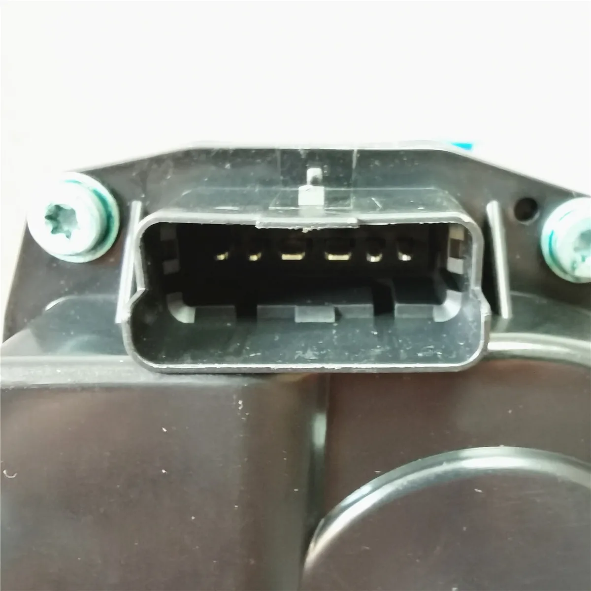 Eafix корпус дроссельной заслонки OE 8200063652 8200083206 8200051274 для Renault новая продукция
