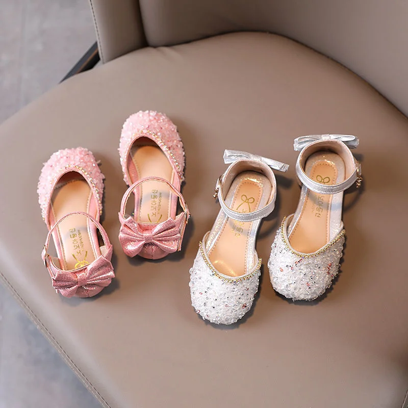 

Сандалии для девочек, новинка 2021, модная корейская детская обувь Baotou Princ, обувь для маленьких девочек с мягкой подошвой и кристаллами