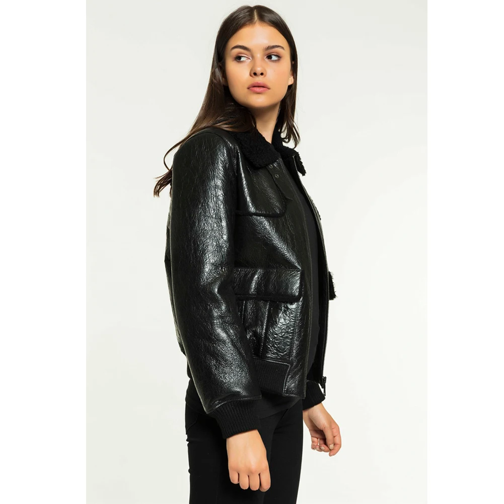 2019 New Womens Black Shearling Jacket Turkey Sheepskin Coat College Outwear Short Leather Jacket Fur Coat