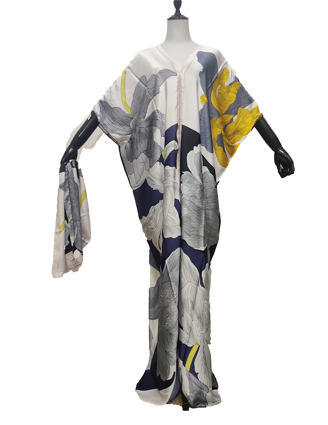 Женское шелковое платье-кафтан с V-образным вырезом и принтом | Тематическая