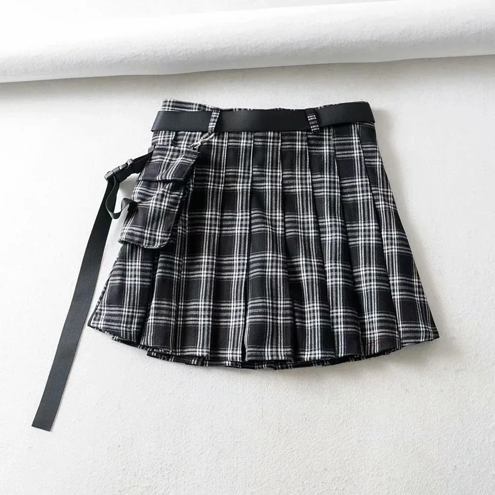 

Women's Punk Style High-waist Plaid Mini Skirts with Belt