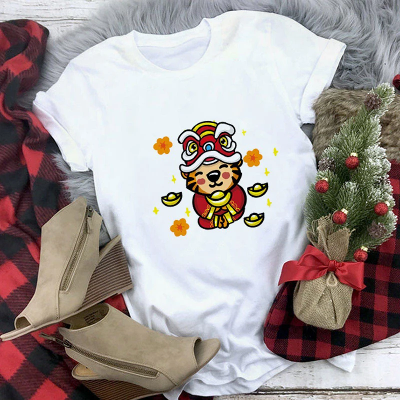 

Fashion Round Neck Short Sleeve T-Shirt Cartoon Tiger Happy New Year 2022 White Shirts Summer Tees Casual Top New Year's Gift