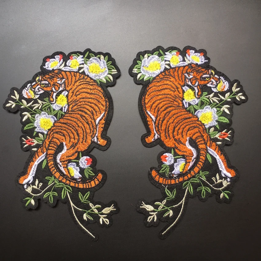1 пара красивых цветочных вышитых патчей с тигром для одежды наклейки