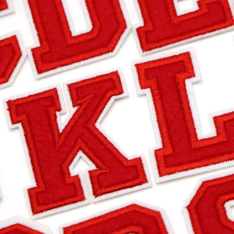 Новинка красная вышивка надпись термоклейкая нашивка именные буквы для одежды