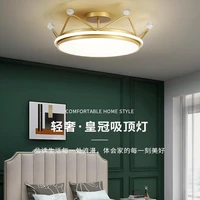 moderna lampada a soffitto dacamera daletto con luce calda