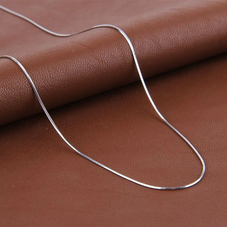 Женская цепь-змейка из серебра 30% пробы толщина 1 мм | Украшения и аксессуары