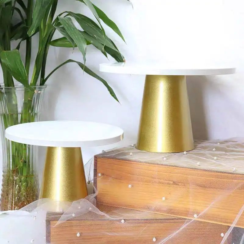 

Nordic Style Golden Dessert Table Western-style Wedding Creative Decoration Props Dessert Shop Cake Tray Display Table