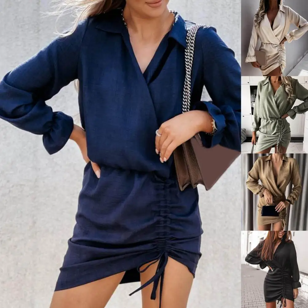 

Платье-карандаш из полиэстера с V-образным вырезом