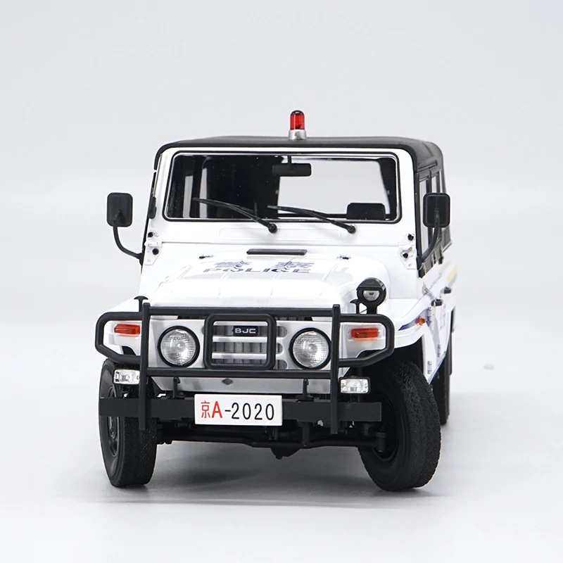 

Оригинальная Заводская аутентичная 1:18 Beijing Jee p 2020 BJ2020 патруль вагон литья под давлением металлическая модель автомобиля SUV с маленьким пода...