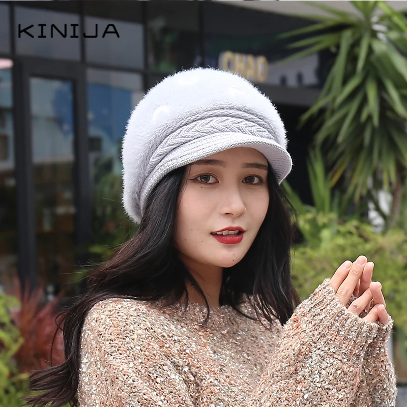 Женская зимняя шапка из кроличьего меха вязаная с утиным язычком корейский