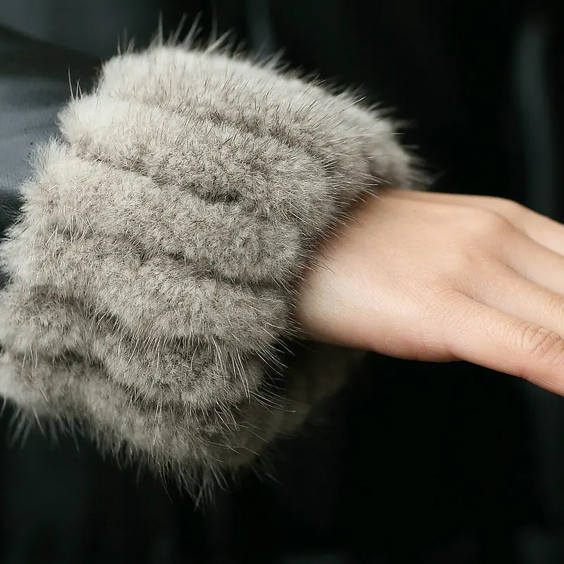 Женская куртка из натуральной овечьей кожи зимняя пуховая с воротником меха