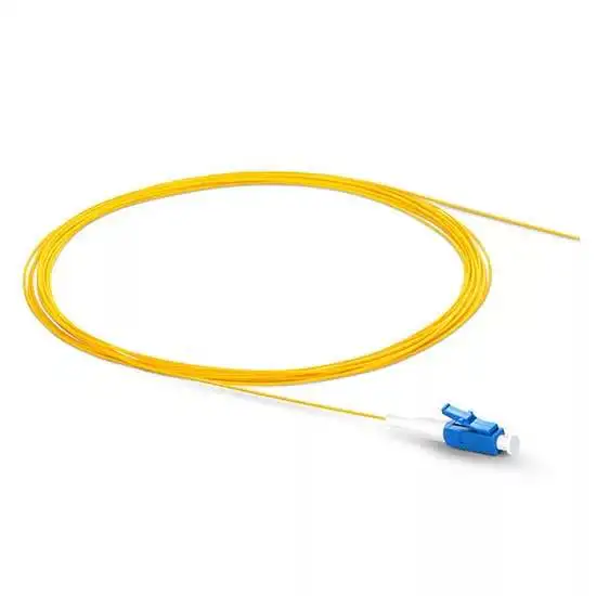 LC UPC Волоконно оптический кабель G657A Simplex 9/125 одномодовый волоконно Pigtail 0 9