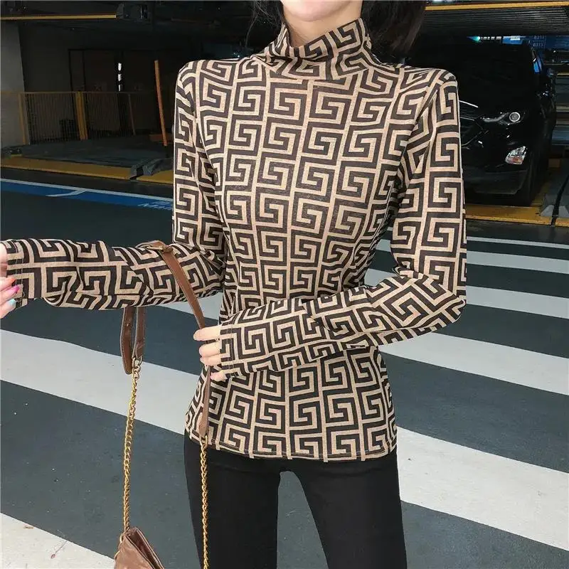 Top 2021 New Spring and Autumn Thin Women's Korean Version of Harajuku Half High Neck Khaki Plaid T-shirt Long Sleeves