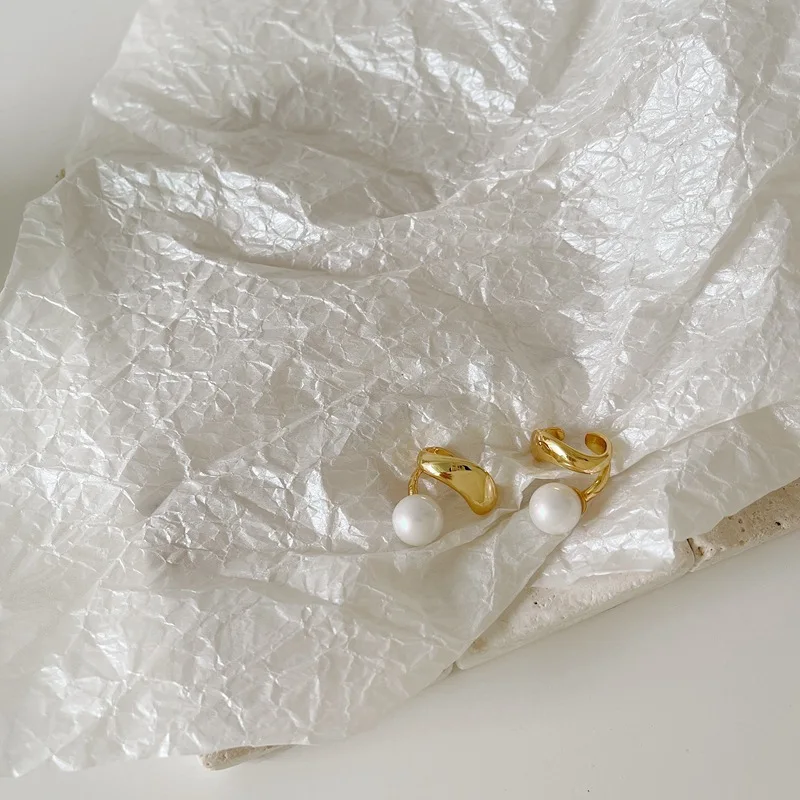 Серьги-каффы женские корейские изгибающиеся с искусственным жемчугом винтажные