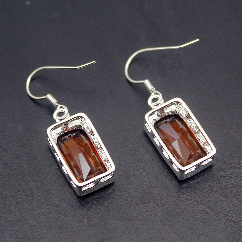 Hermosa уникальные блестящие нежные серьги HoneyTopaz серебряного цвета для женщин
