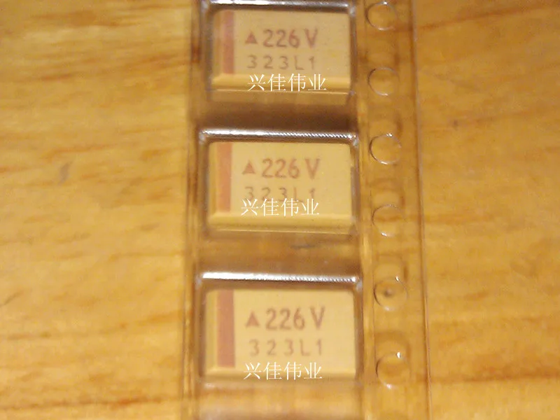 

Original 20pcs/ 35V22UF 22UF 35v D7343 D 226V Tantalum Capacitor