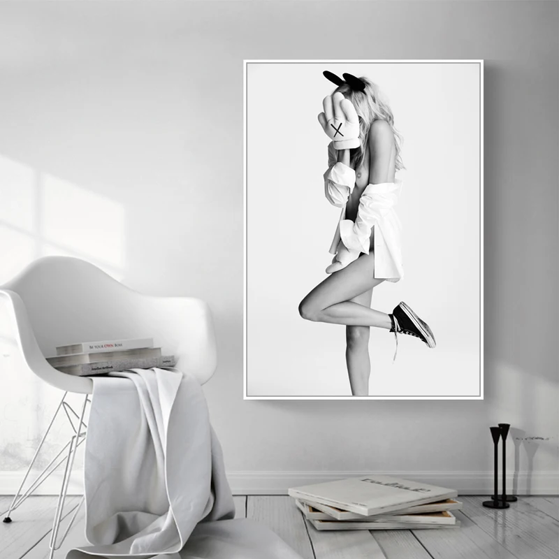

Modern Fashion Sexy Model Figure Painting Girl Canvas Printings Decorative Wall Art Pictures Poster Print for Bedroom Home Decor