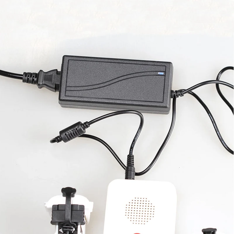 

DHD 333B 60W 3-IN-1 Balance Fast Battery Charger Charging Hub for Hubsan ZINO H117S / ZINO PRO RC Drone