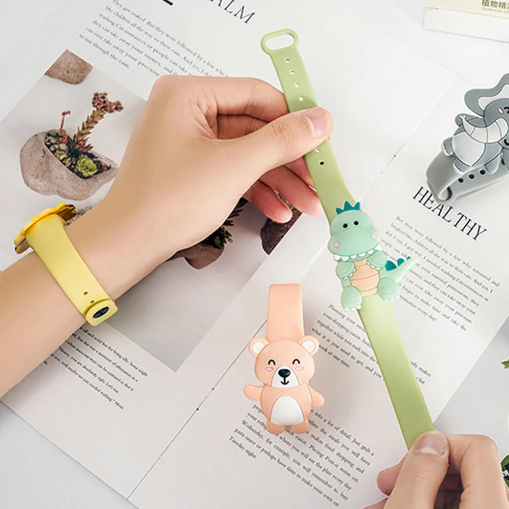 

Cartoon Animal Mosquito Killer Silicone Wristband Children KIDS Summer Mosquito Repellent Bracelet Belt Outdoor Night Watch
