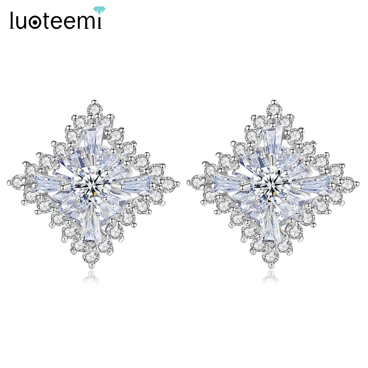 

LUOTEEMI Trendy Snowflake Square Stud Earrings for Women Bridal Wedding High Quality Cubic Zircon Fashion Jewelry Gift Brincos