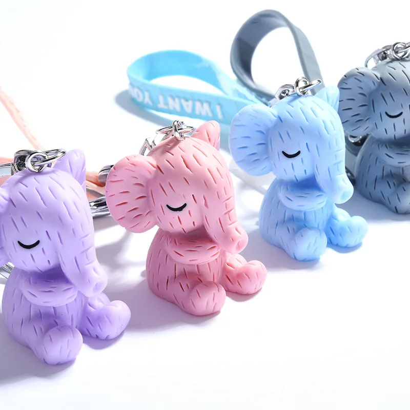 

Cartoon Baby Elephant Doll Key Chain Resin Creative Anime Fashion Cute Car Bag Pendant Couple Key Ring Gift Toy Accessories